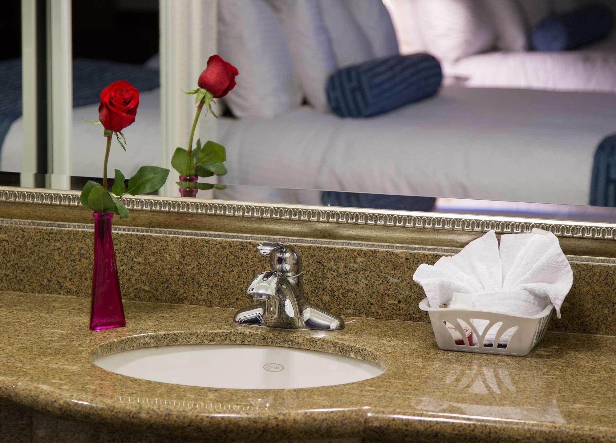 Regency In Angeles 2*
